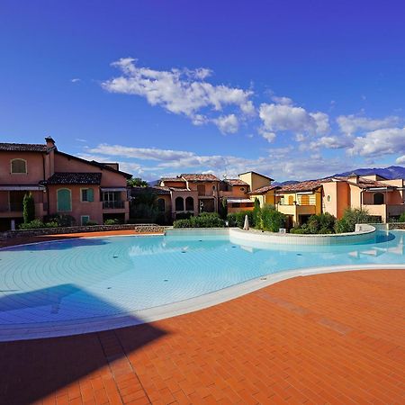 Ferienwohnung Borgo Del Torchio - Gardagate Manerba del Garda Exterior foto